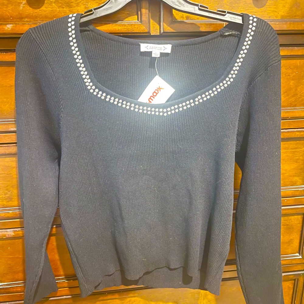 Black womens top in black